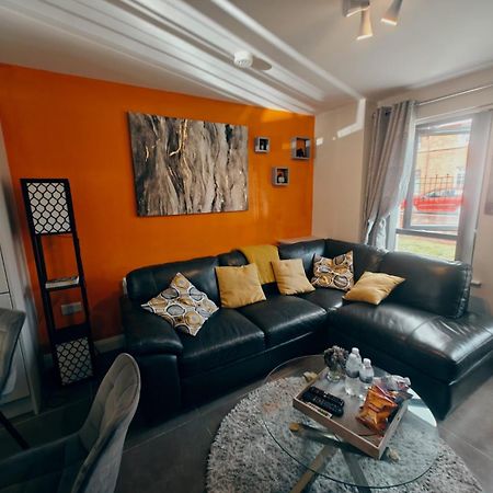 Belfast Central 2 Bedroom Luxurious Modern Stay Buitenkant foto