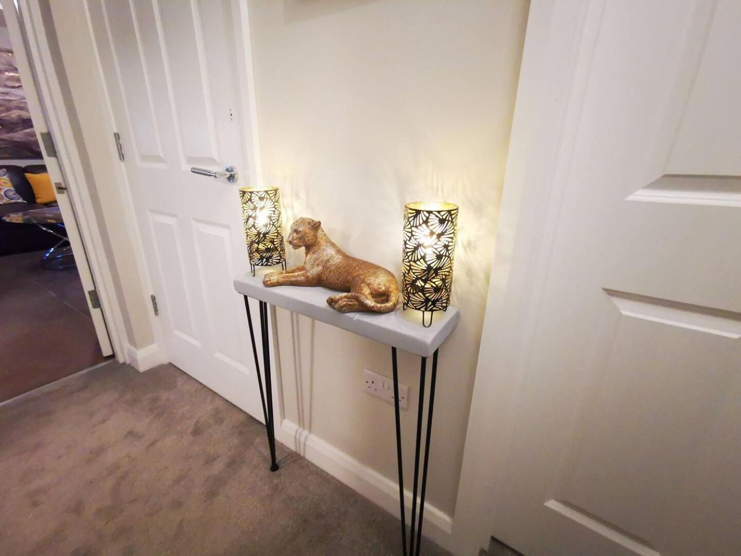 Belfast Central 2 Bedroom Luxurious Modern Stay Buitenkant foto